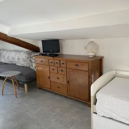 Mansarda Deliziosa A Apartman Cattolica