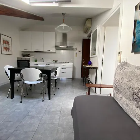 Mansarda Deliziosa A Apartman *